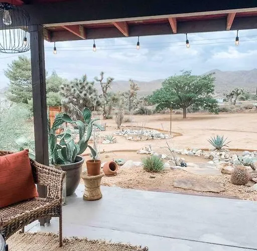 Private Ranch By Joshua Tree National Park And Pioneertown